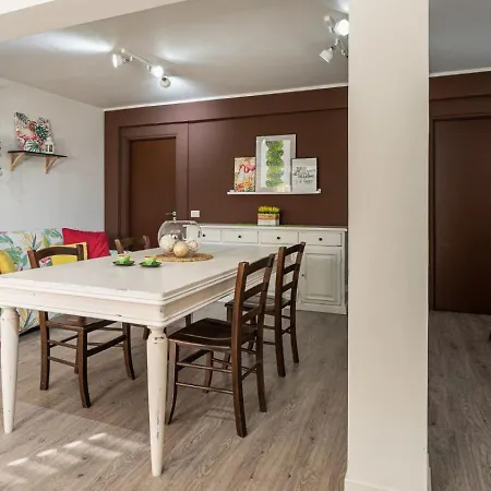 Lejlighed Casamemi San Lorenzo A Due Passi Dalla Reitani